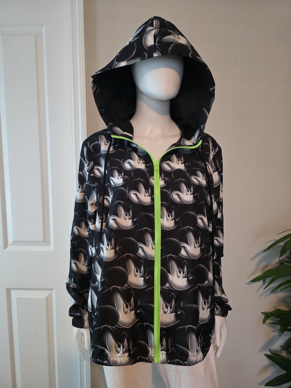 Disney Black & White Mickey Print Hoodie Jacket w/Neon Green Zipper - Size XS